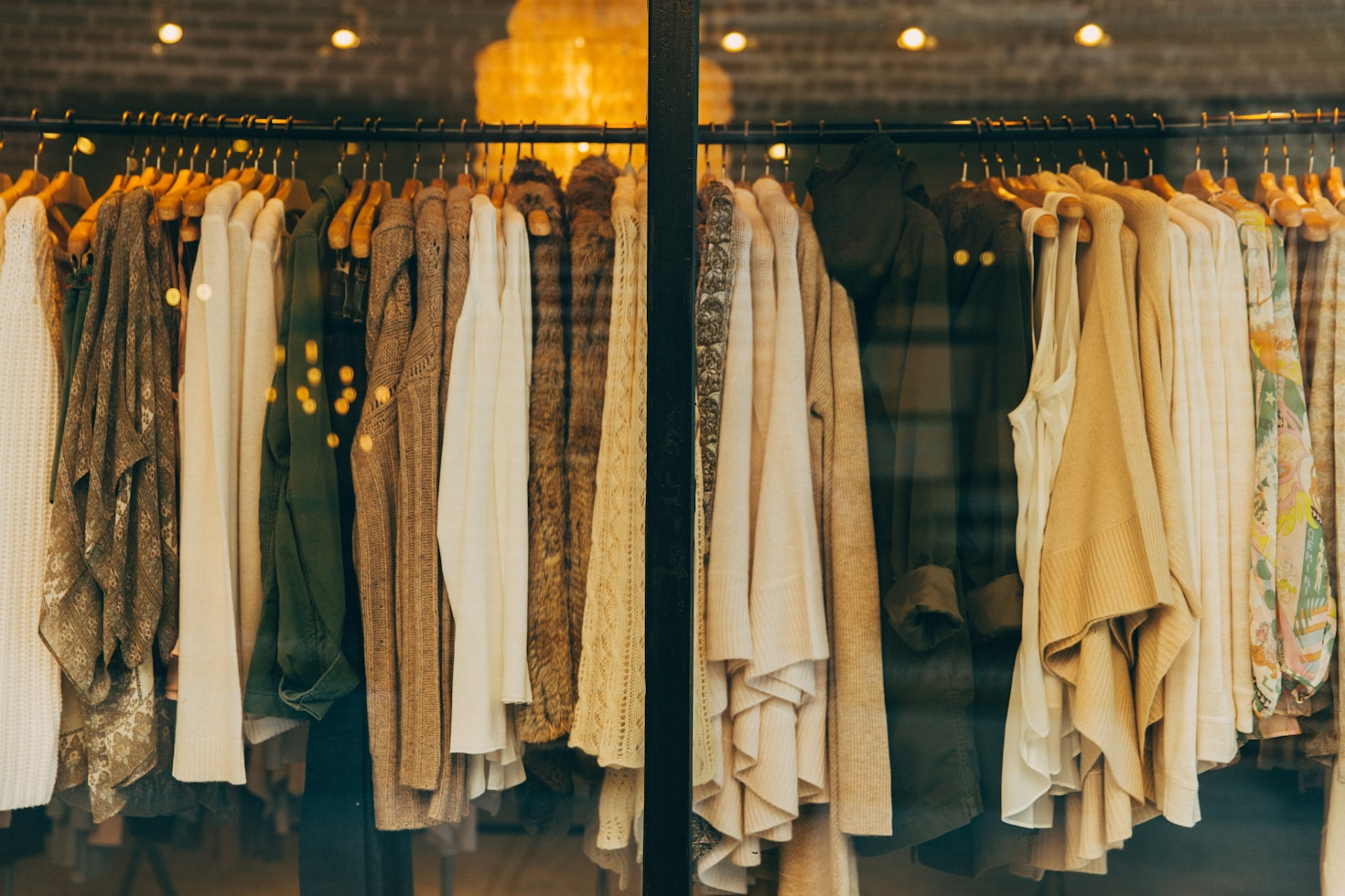 Razones para elegir ropa vintage en tu armario